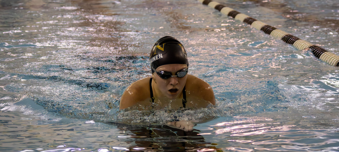 L'Anse Creuse High School - North Swimmer